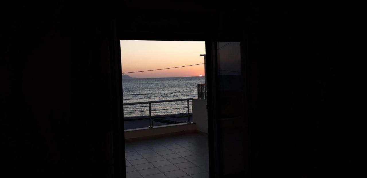 Coral Sea Studio Kokkinos Pyrgos Eksteriør billede